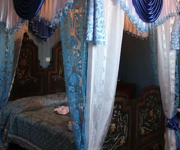 Domenico Cesarelli Bed & Breakfast 3*